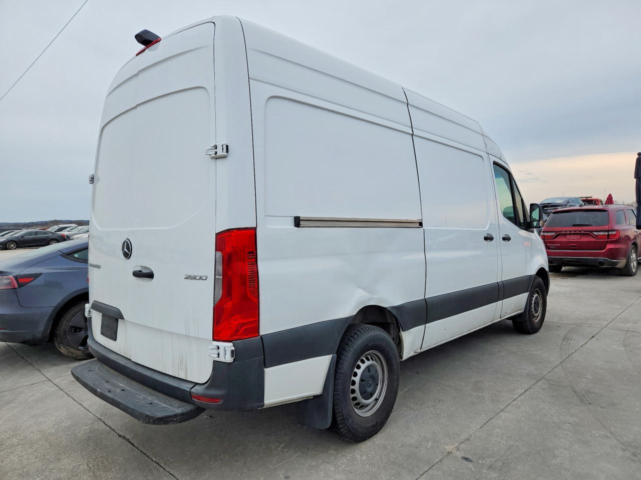 2024 Mercedes Benz Sprinter 2500 2500 2Wd Tdsl Cargo Standard Roof - Image 3