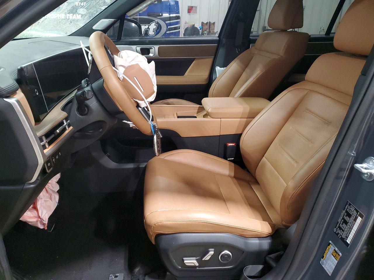 2025 Hyundai Santa Fe Limited - Фото 7