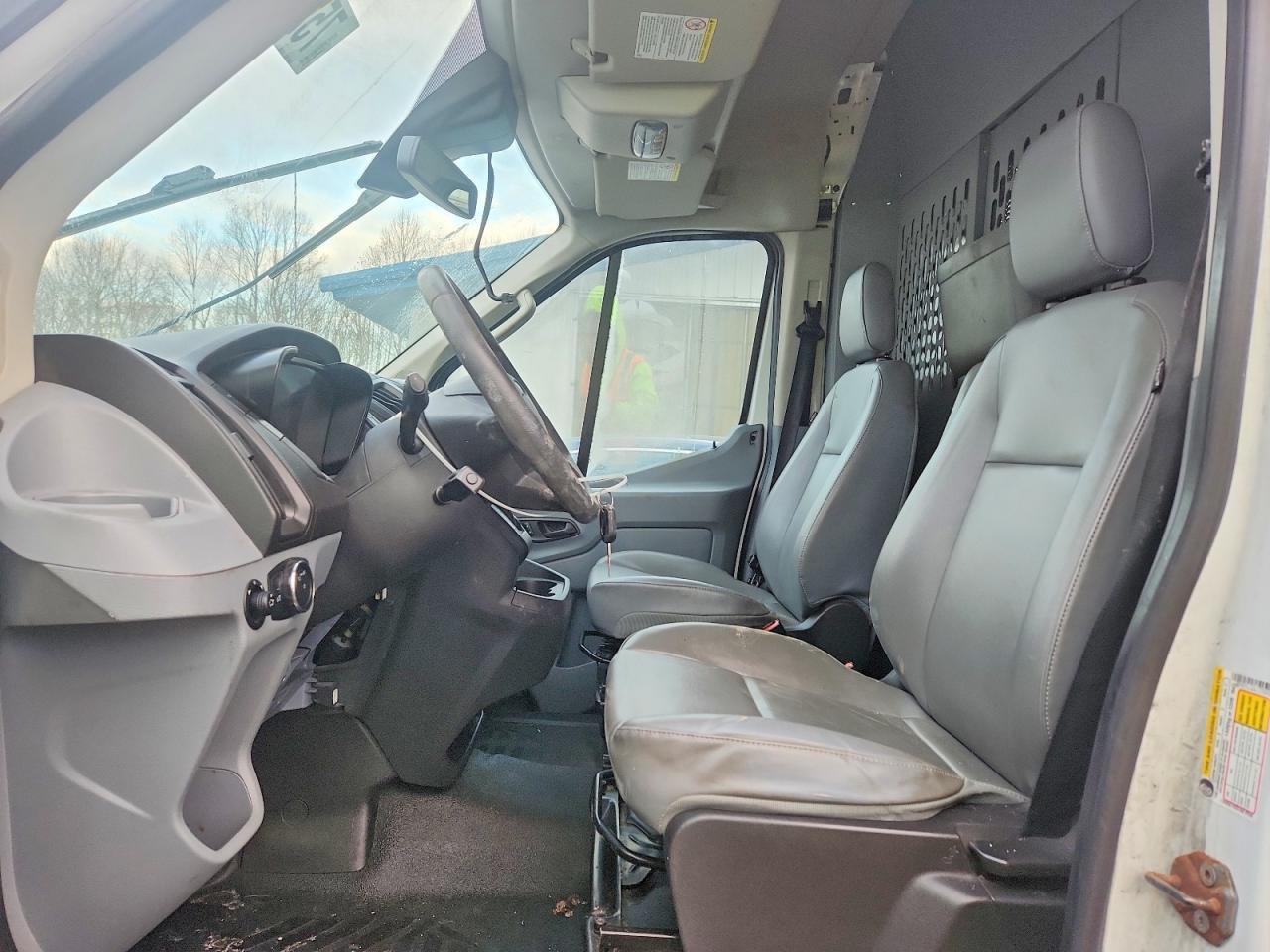 2016 Ford Transit T-150 - Фото 7