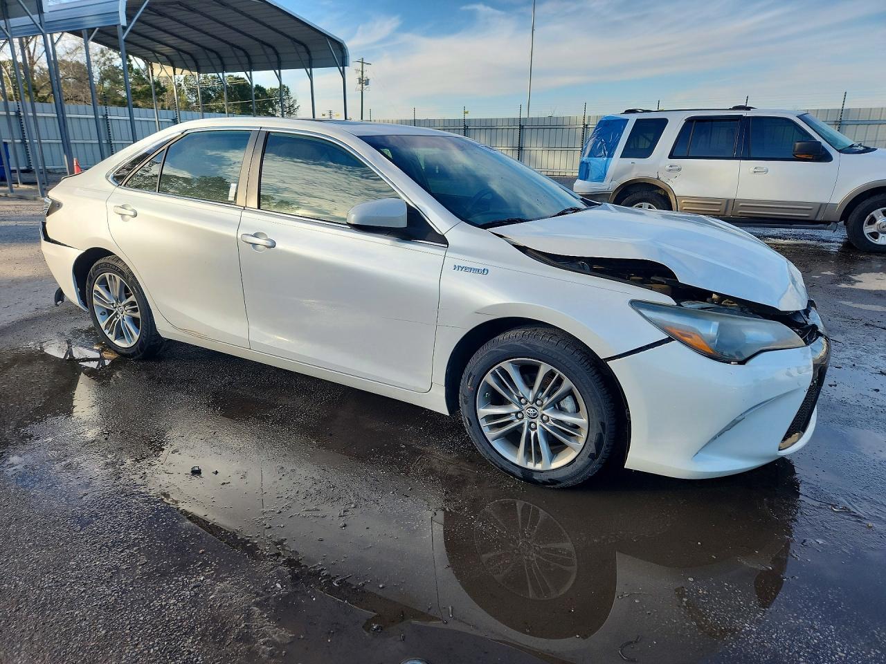 2016 Toyota Camry Hybrid - Фото 4