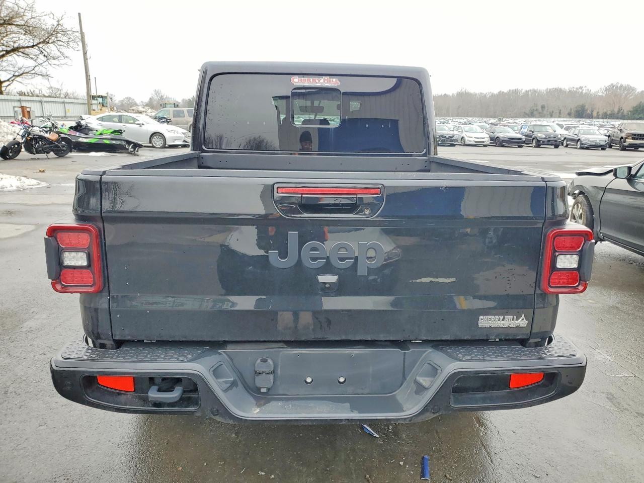 2023 Jeep Gladiator Overland - Image 6