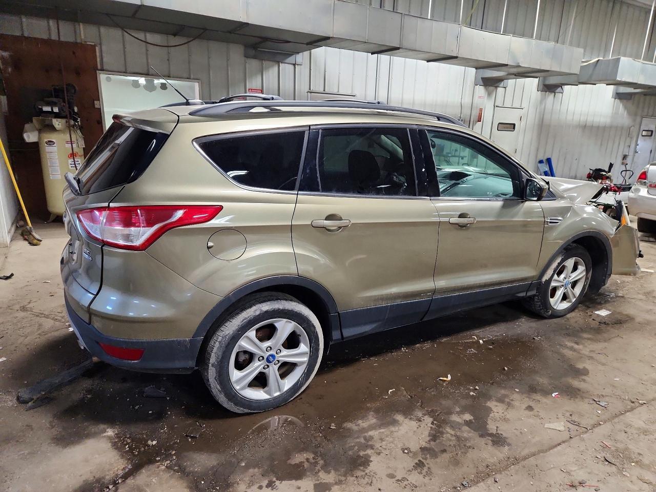 2013 Ford Escape Se - Фото 3