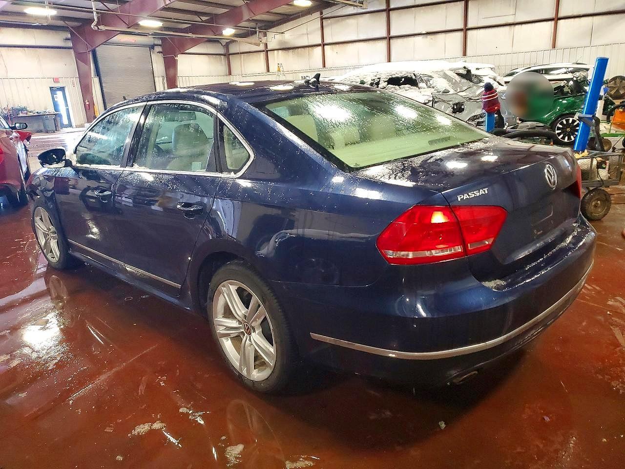 2013 Volkswagen Passat Se - Фото 2