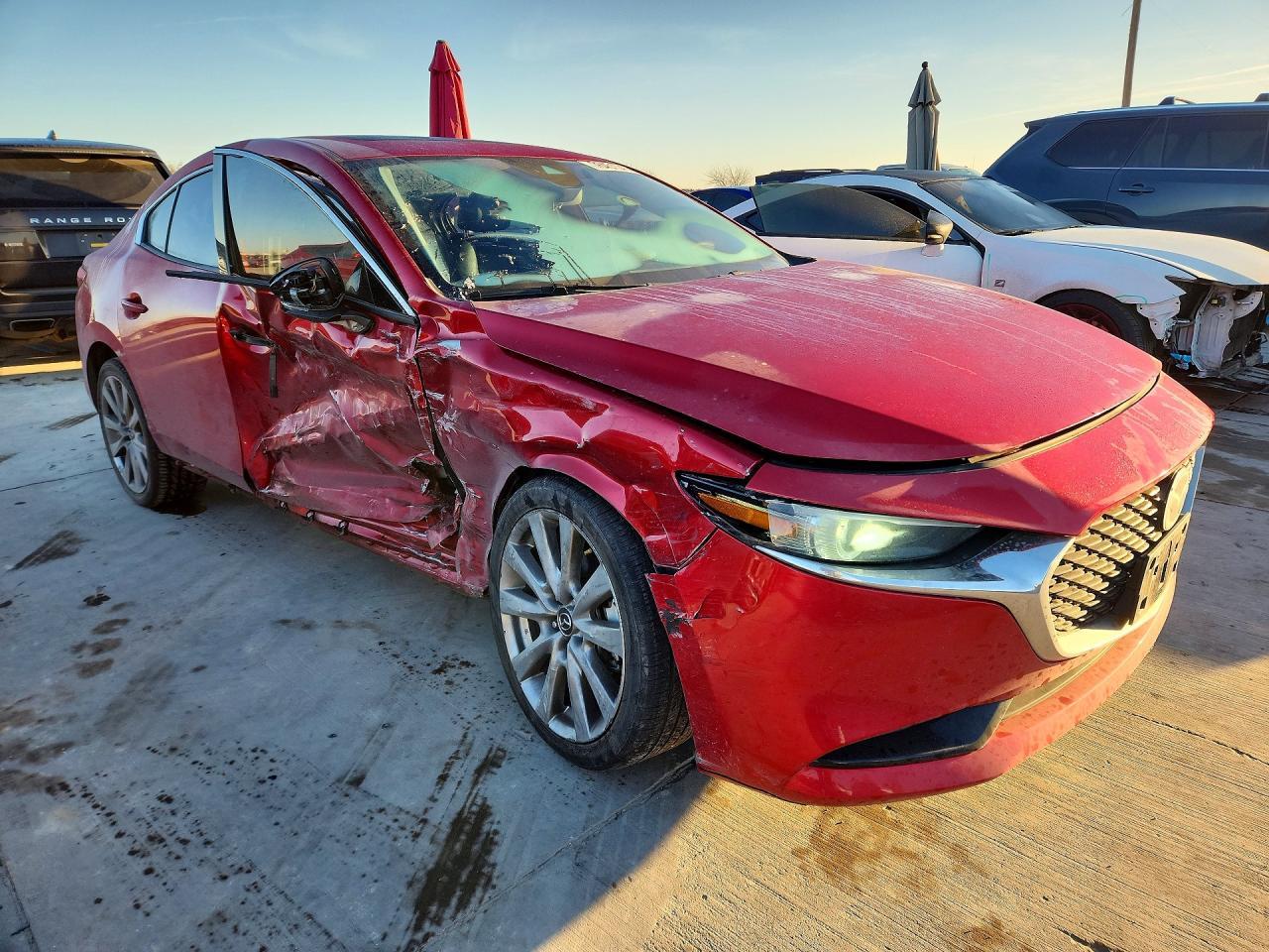 2020 Mazda 3 Premium - Фото 4