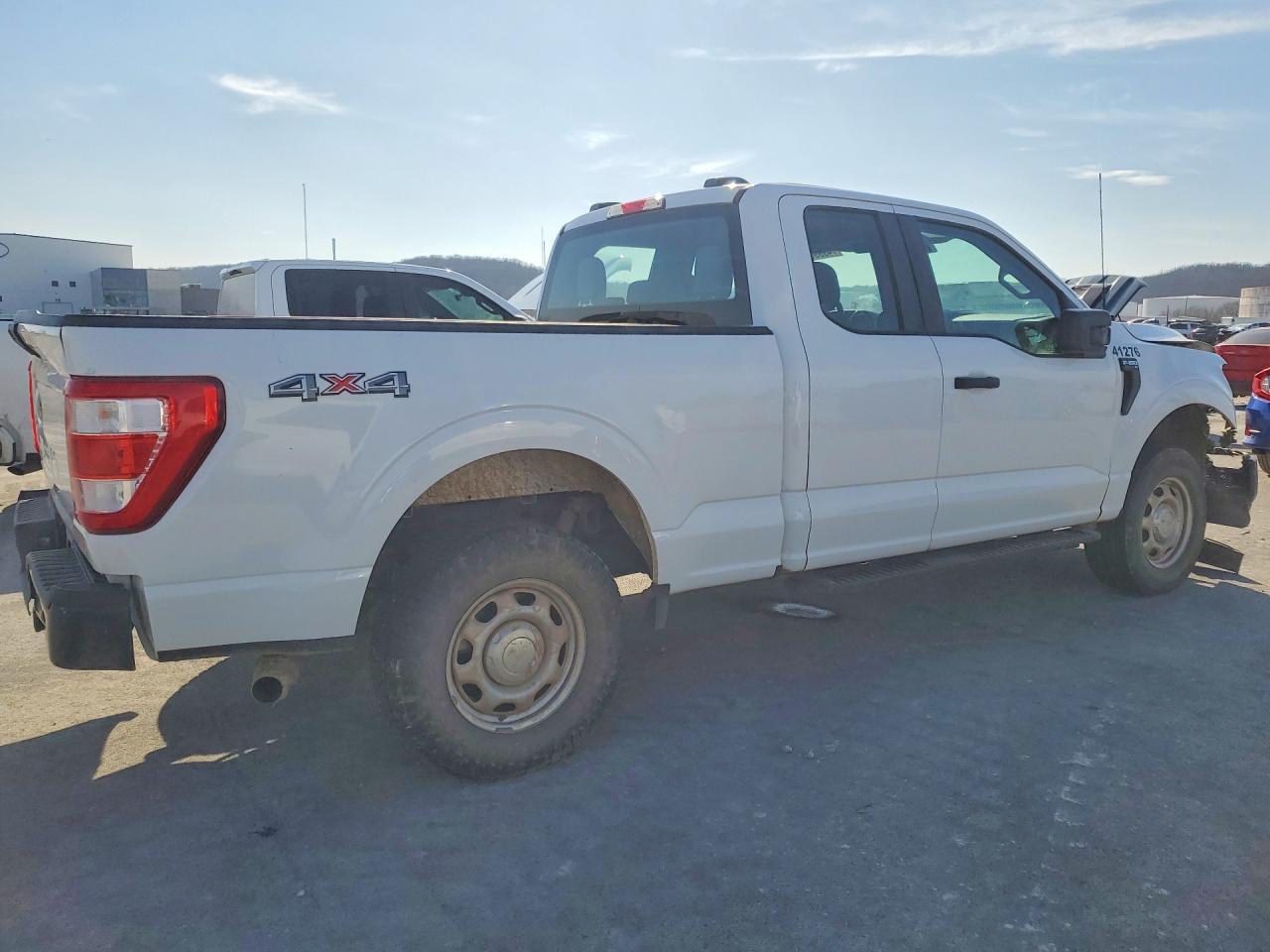 2023 Ford F150 Super Cab - Image 3