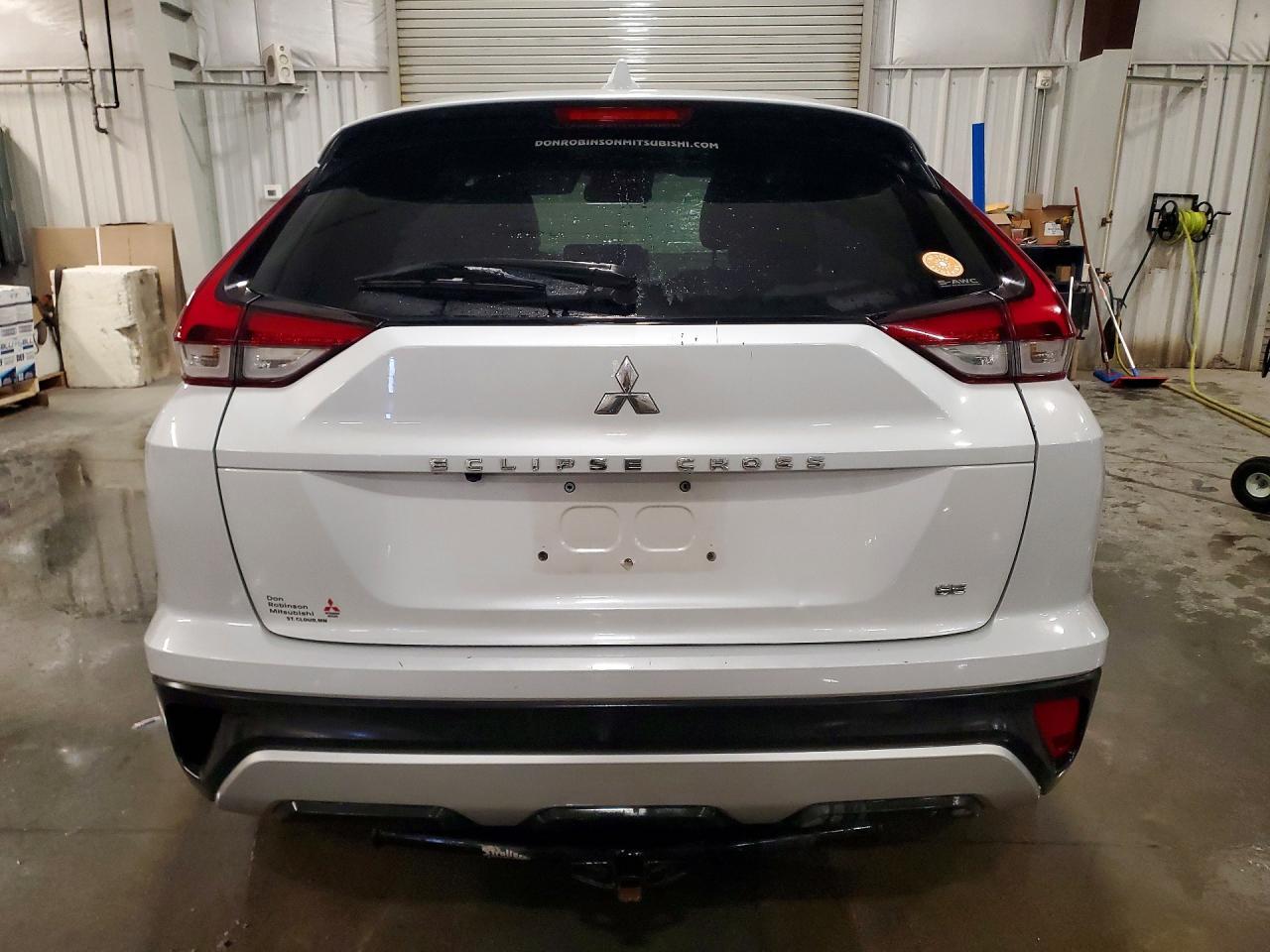 2022 Mitsubishi Eclipse Cross Se - Image 6