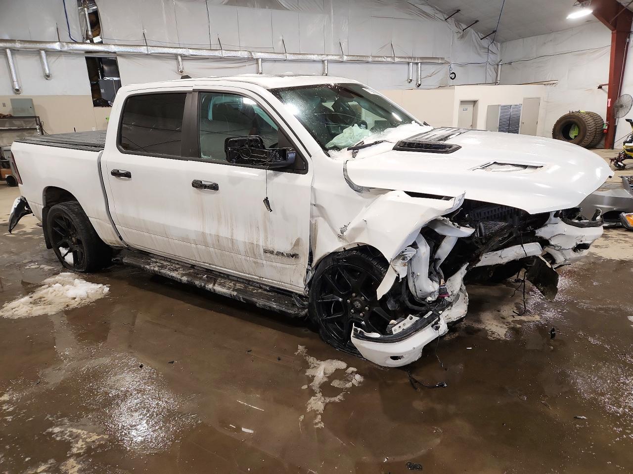 2023 Ram 1500 Laramie - Фото 4