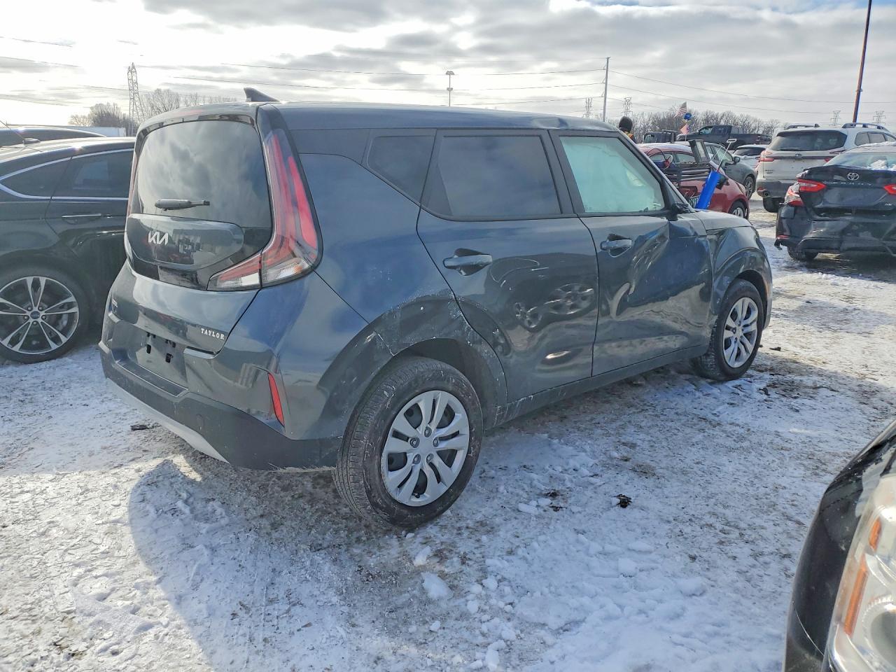 2025 Kia Soul Lx - Фото 3