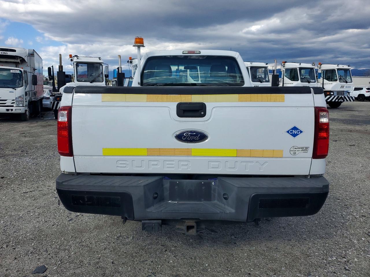2013 Ford F-250 Sd * R & D- Cln Title- Pri Fleet * - Фото 6