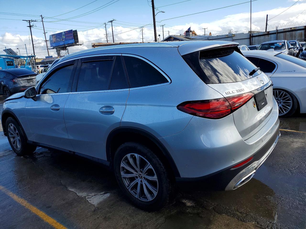 2023 Mercedes-Benz Glc 300 4Matic - Фото 2