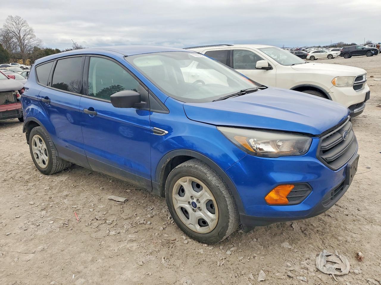 2018 Ford Escape S - Фото 4