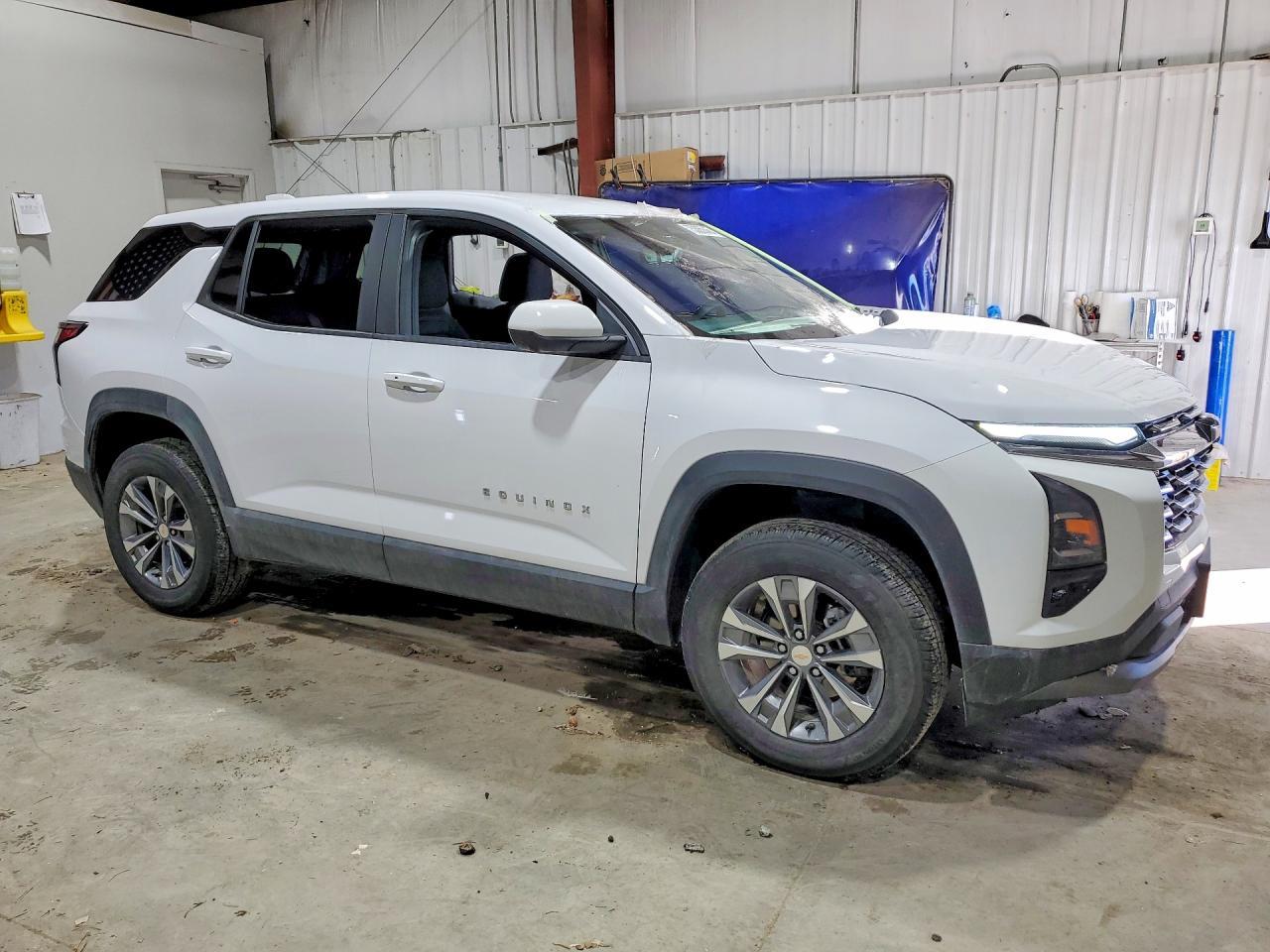2025 Chevrolet Equinox Lt - Image 4