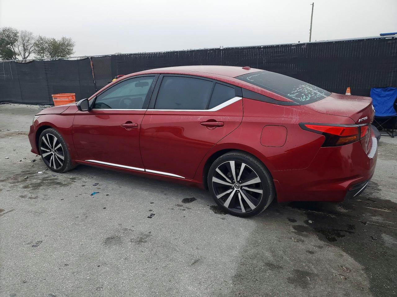 2020 Nissan Altima Sr - Фото 2
