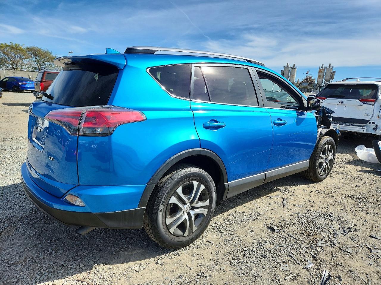 2018 Toyota Rav4 Le - Фото 3