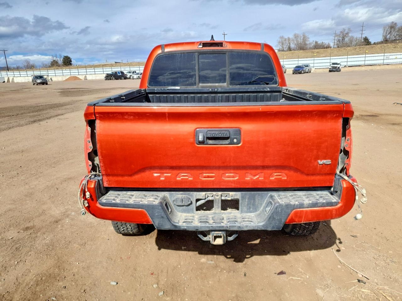 2016 Toyota Tacoma Trd Off-Road - Image 6