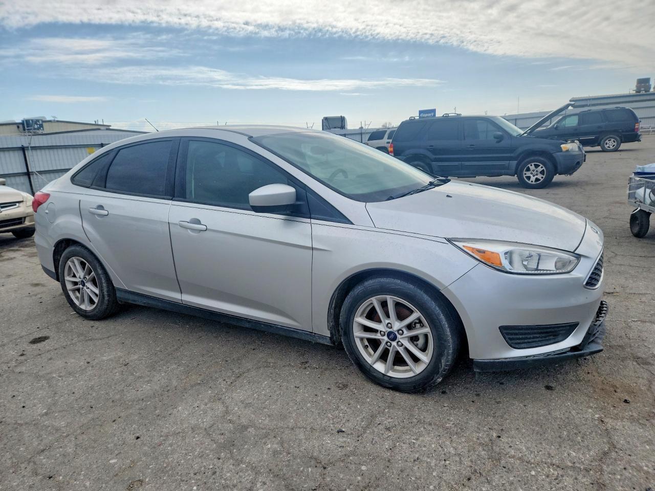 2018 Ford Focus Se - Image 4