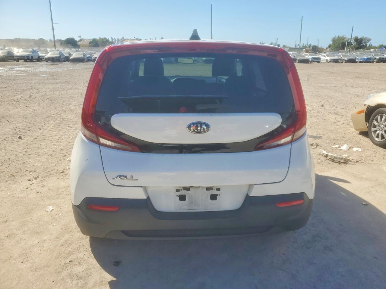 2020 Kia Soul Lx - Фото 6