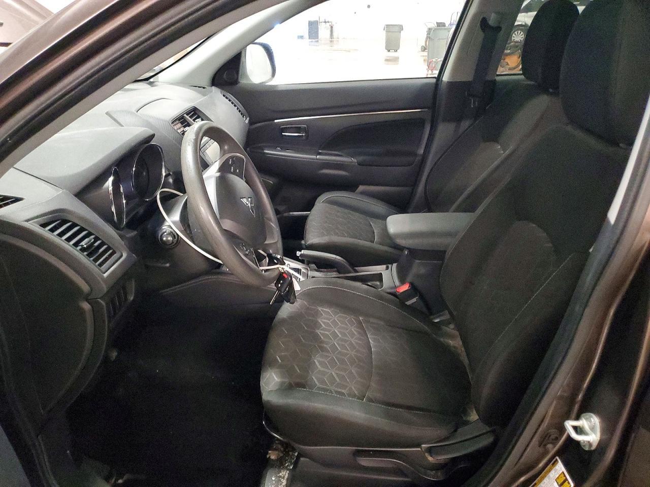 2020 Mitsubishi Outlander Sport Es - Фото 7