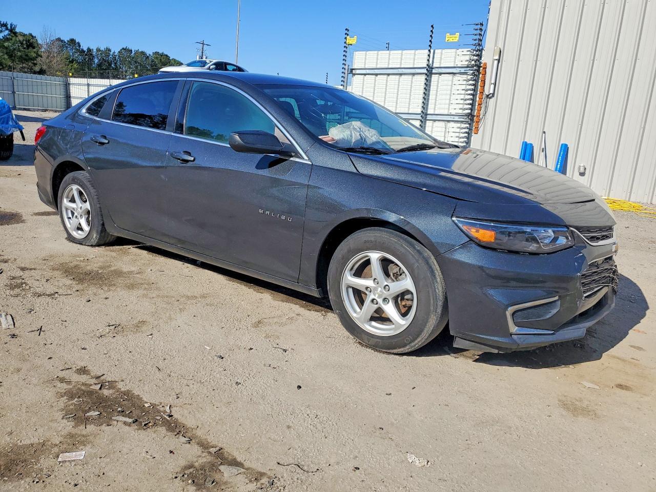 2017 Chevrolet Malibu Ls - Фото 4