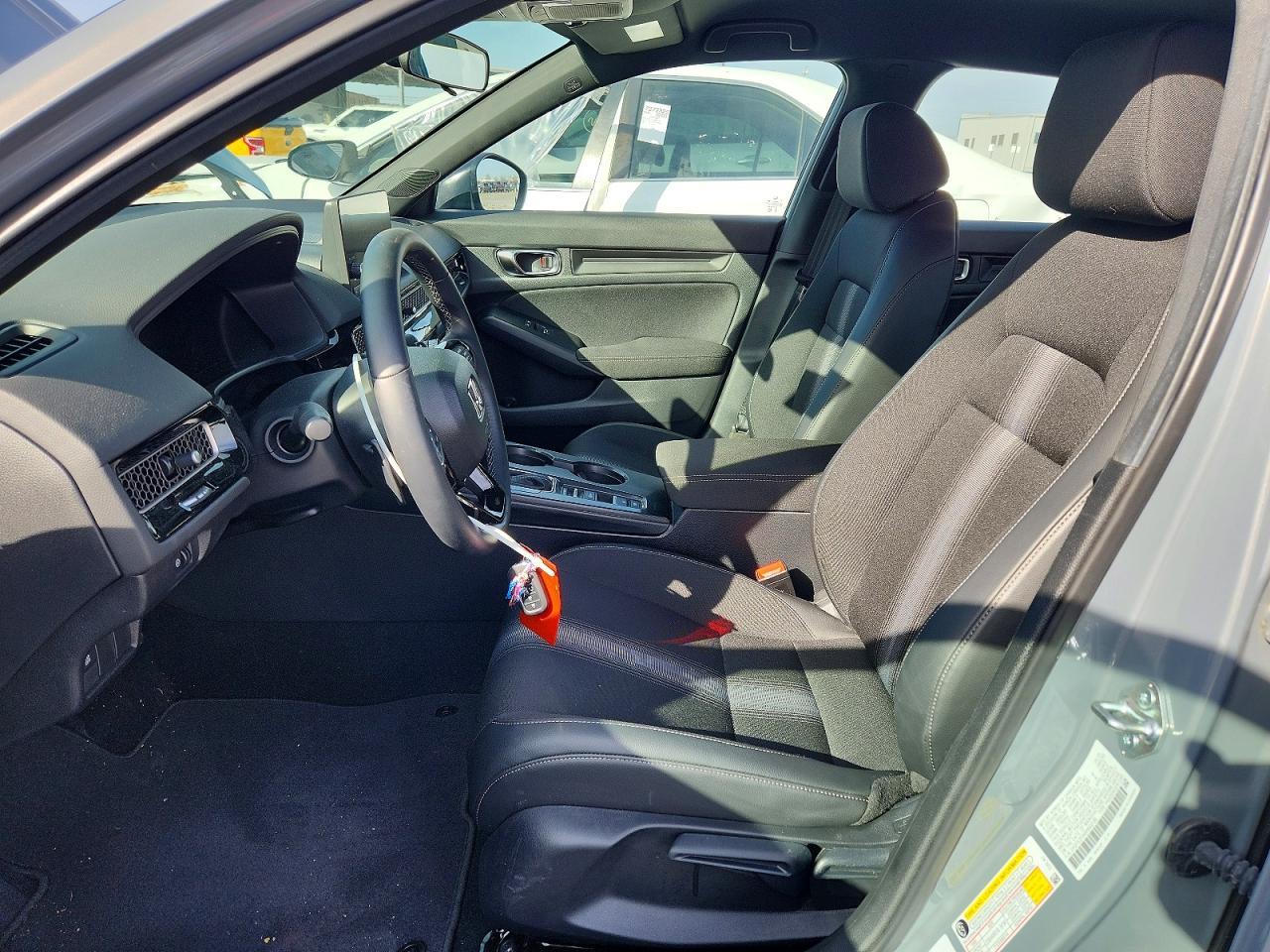 2025 Honda Civic Sport - Image 7