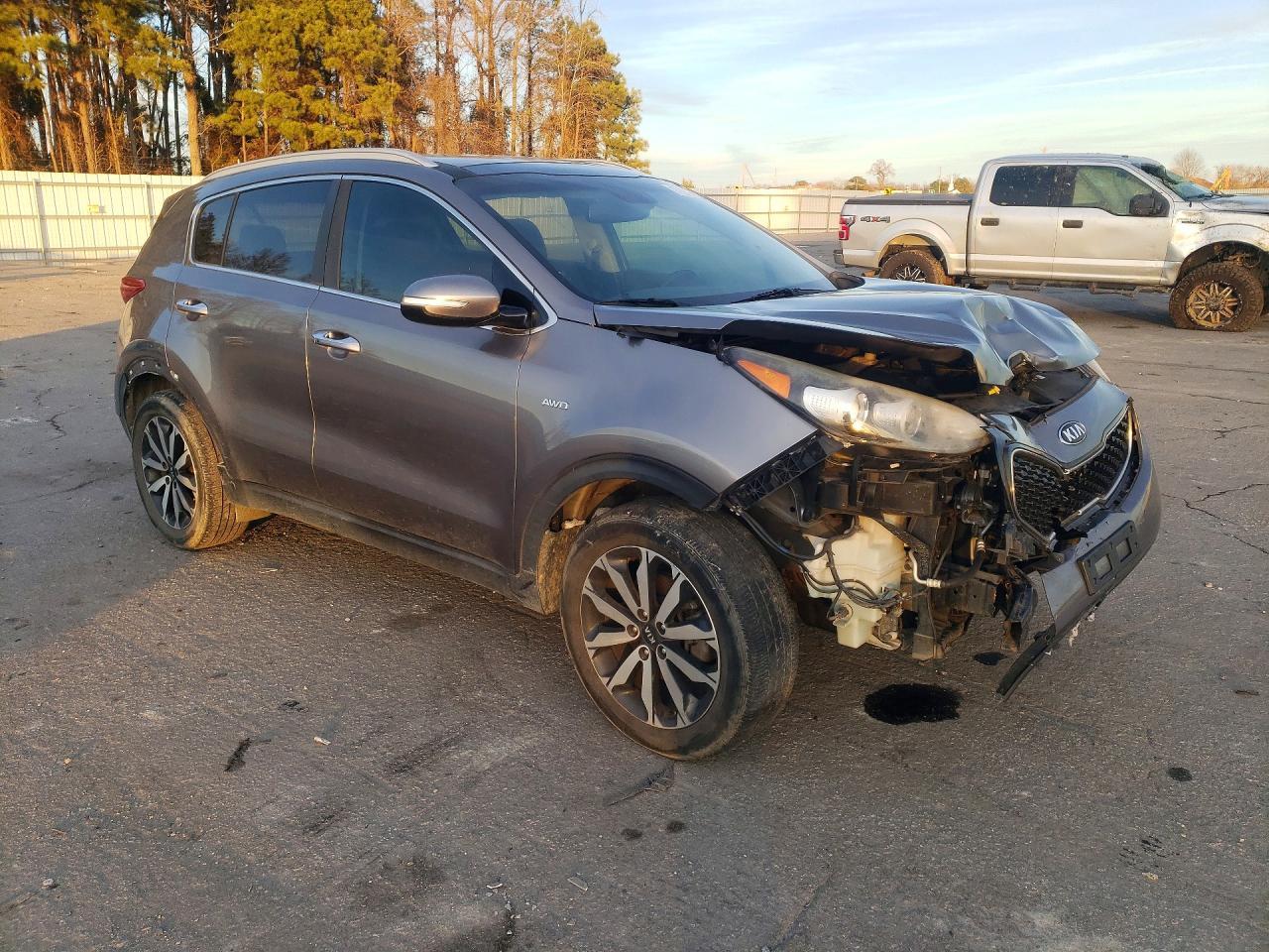 2017 Kia Sportage Ex - Фото 4