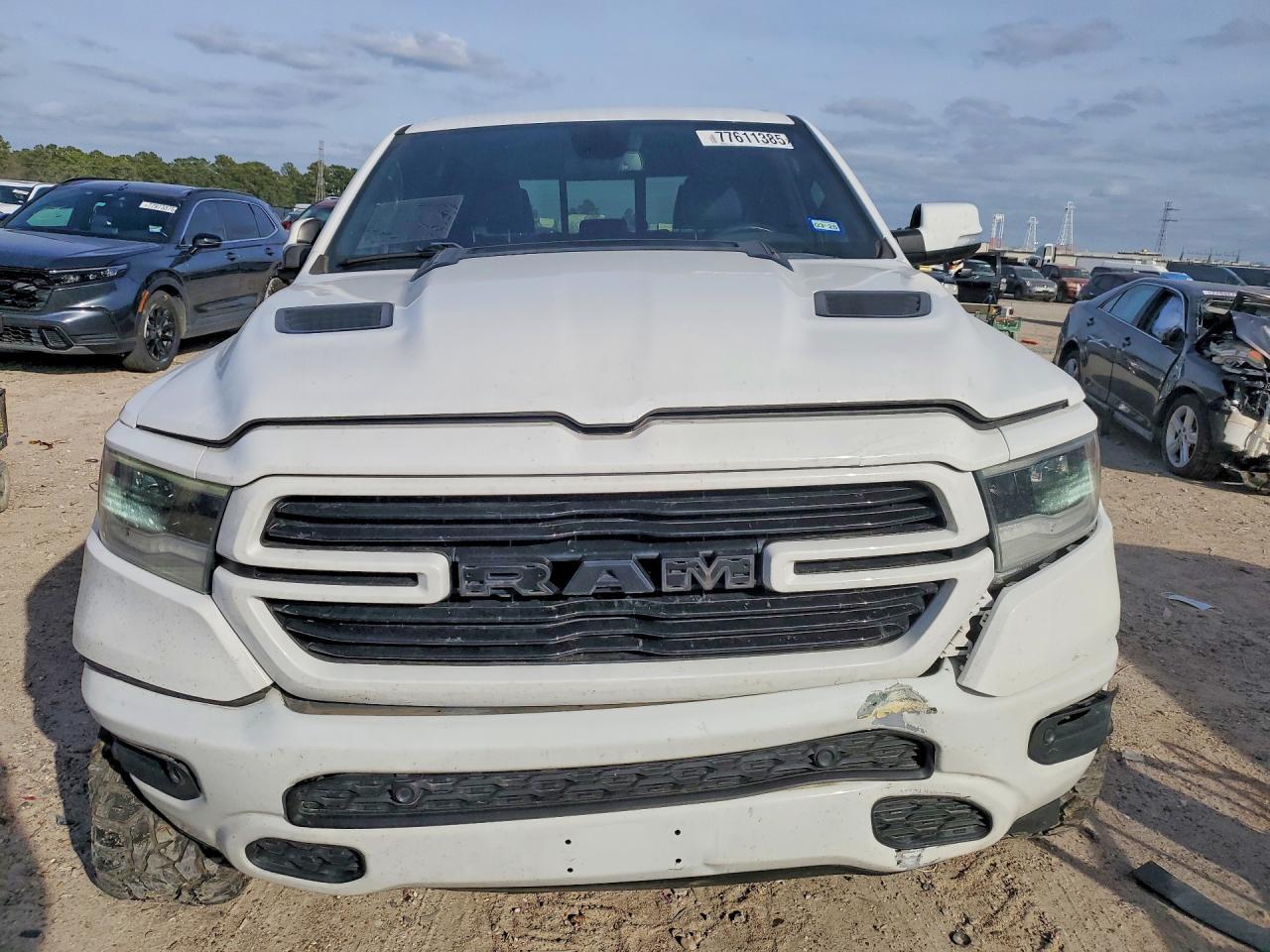 2020 Ram 1500 Laramie - Image 5
