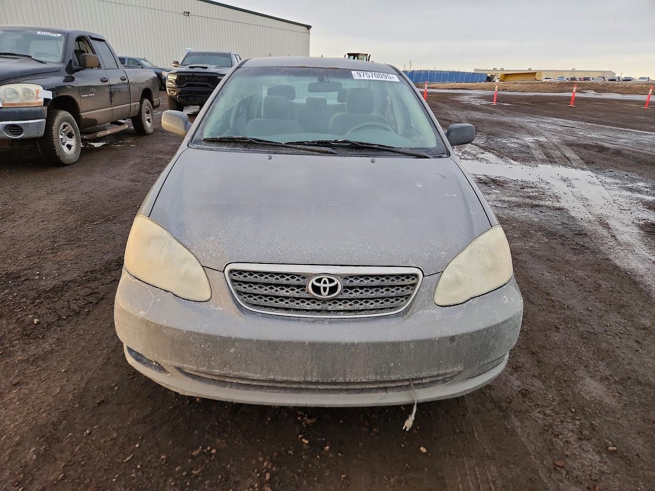 2005 Toyota Corolla Ce - Фото 5