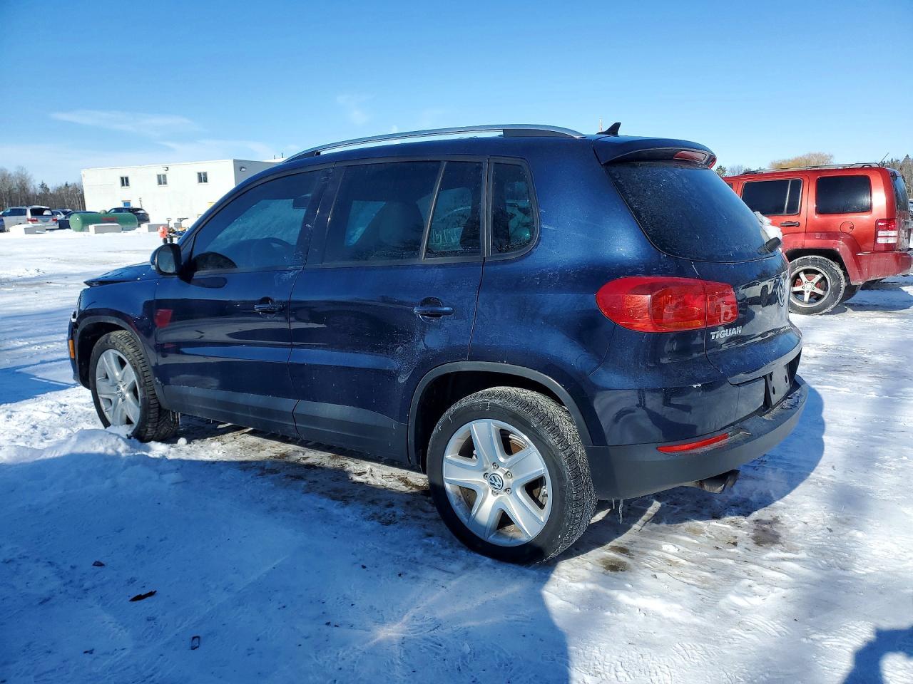 2015 Volkswagen Tiguan S - Image 2