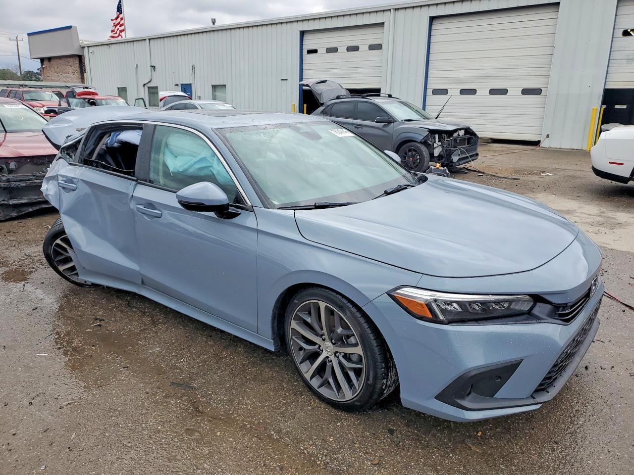 2024 Honda Civic Touring - Image 4