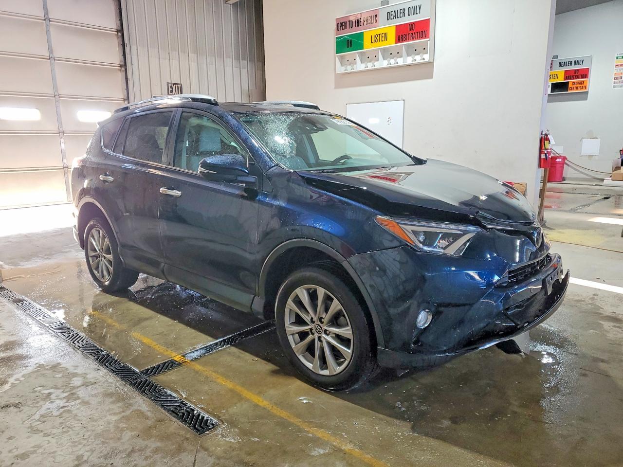 2017 Toyota Rav4 Limited - Image 4