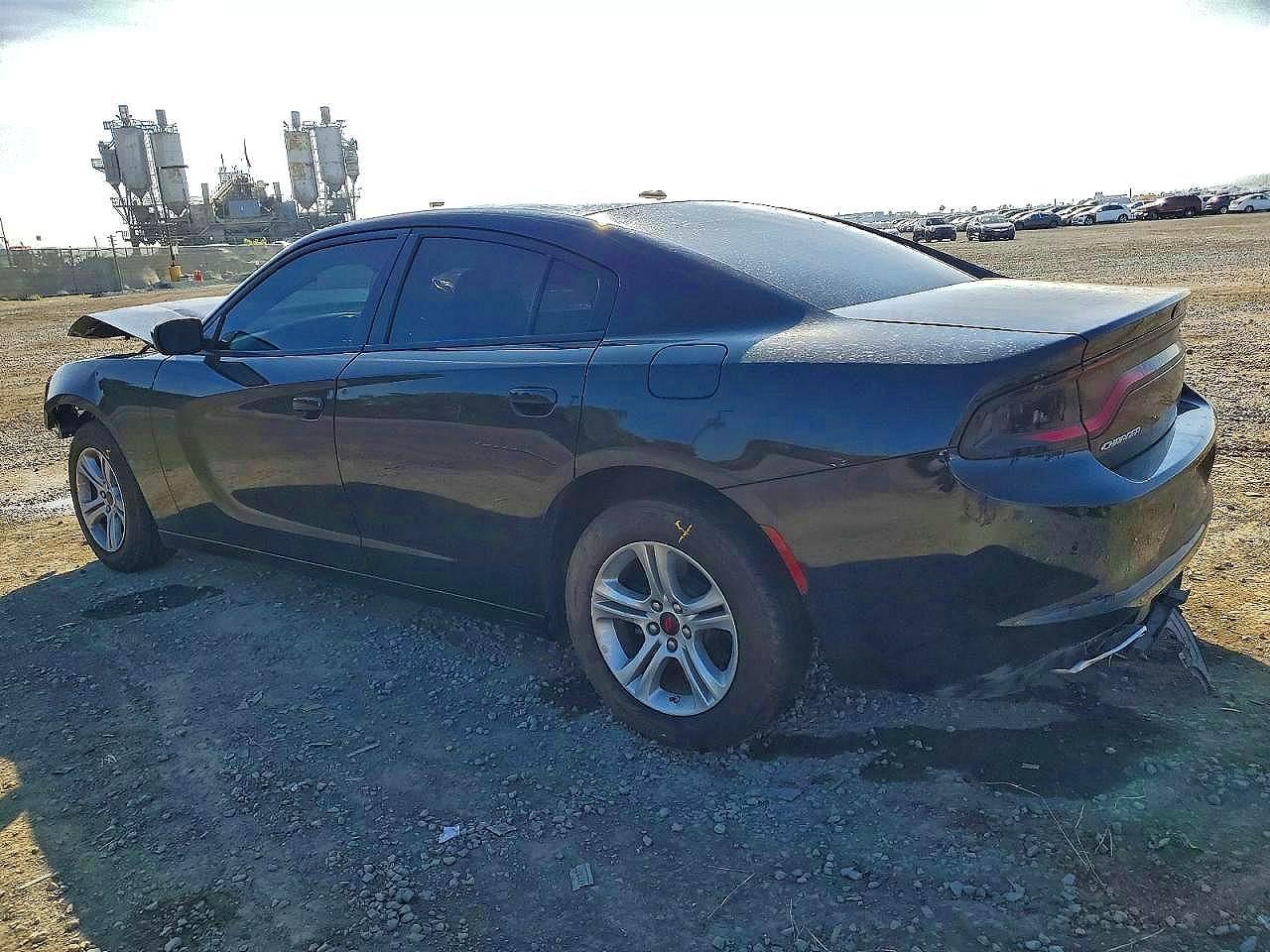 2022 Dodge Charger Sxt - Image 2