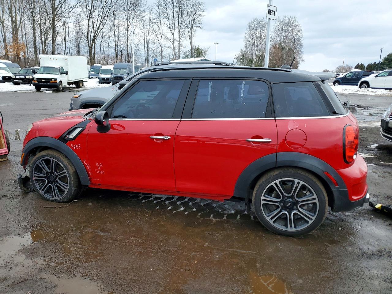 2015 Mini Cooper S Countryman - Image 2