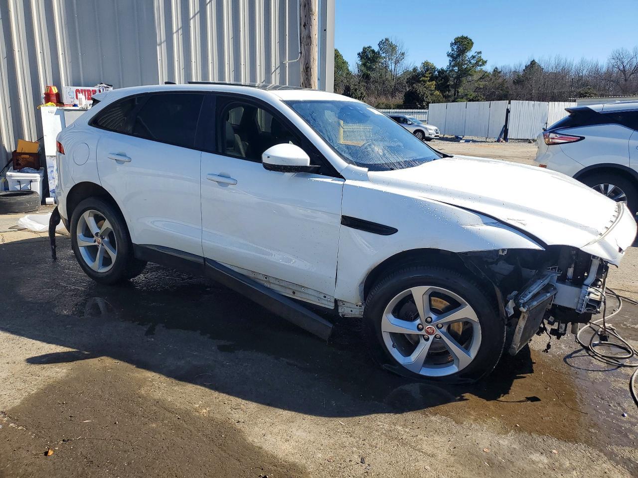 2020 Jaguar F-Pace Premium - Фото 4
