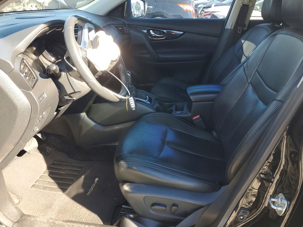 2019 Nissan Rogue S - Image 7