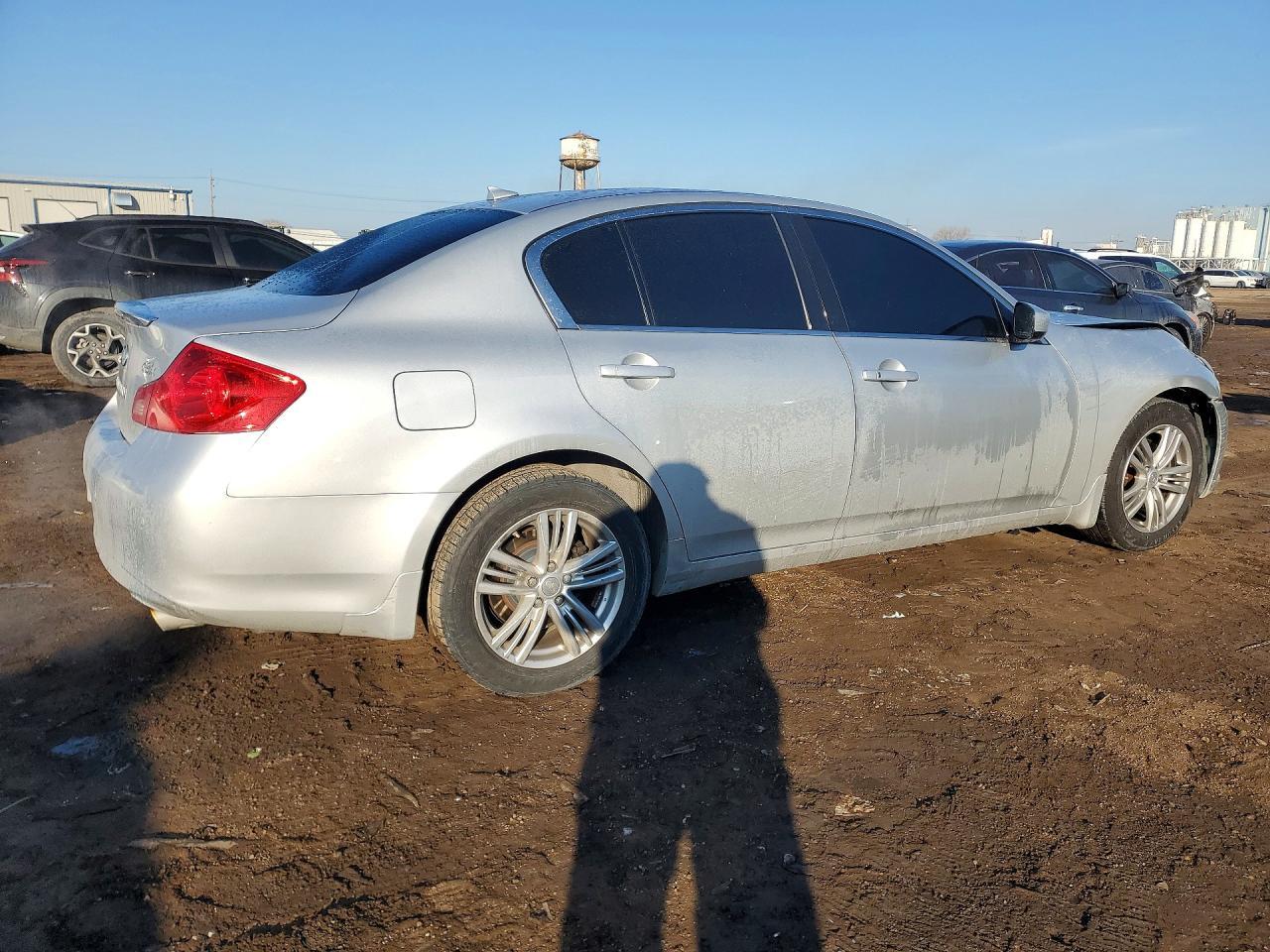 2013 Infiniti G37 - Фото 3