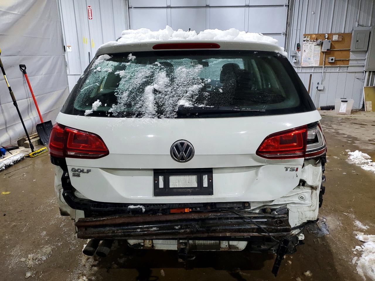 2016 Volkswagen Golf Sportwagen S - Фото 6