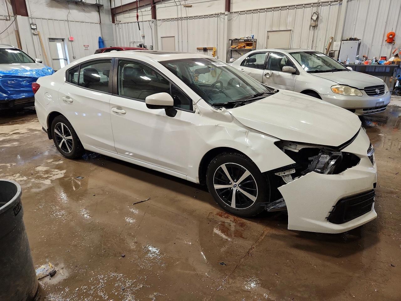 2022 Subaru Impreza Premium - Фото 4