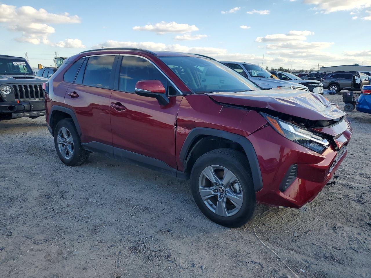 2024 Toyota Rav4 Xle - Image 4