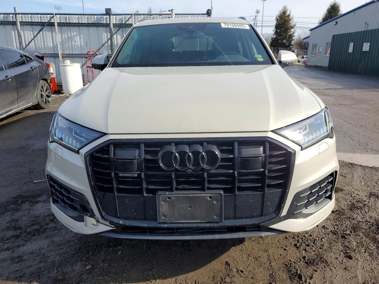 2022 Audi Q7 - Фото 5
