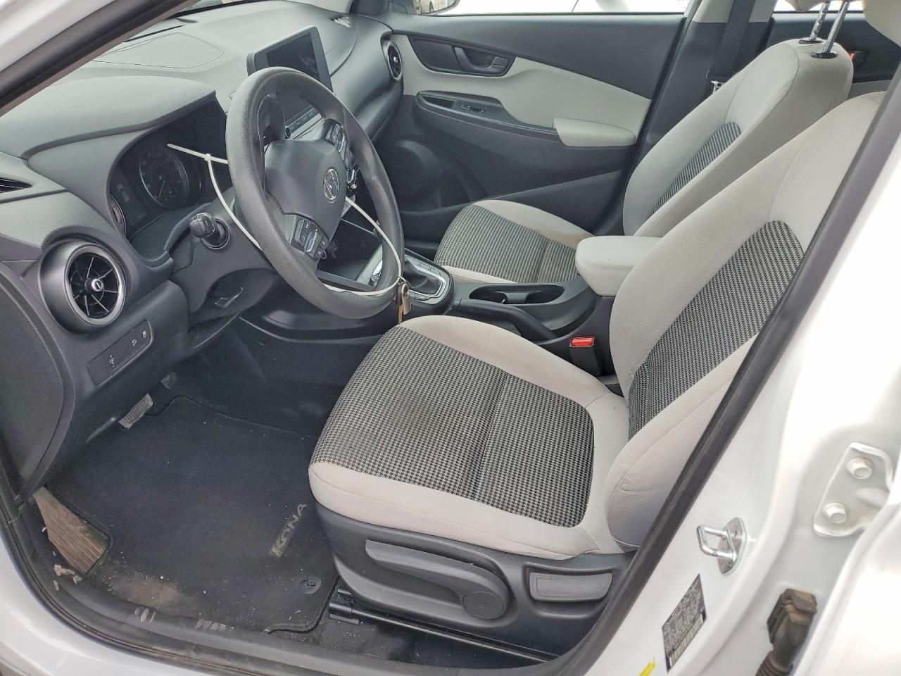 2022 Hyundai Kona Se - Фото 7