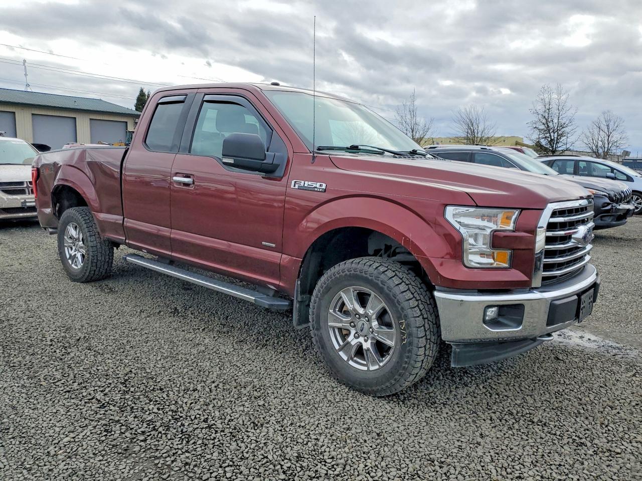 2017 Ford F150 Super Cab - Image 4