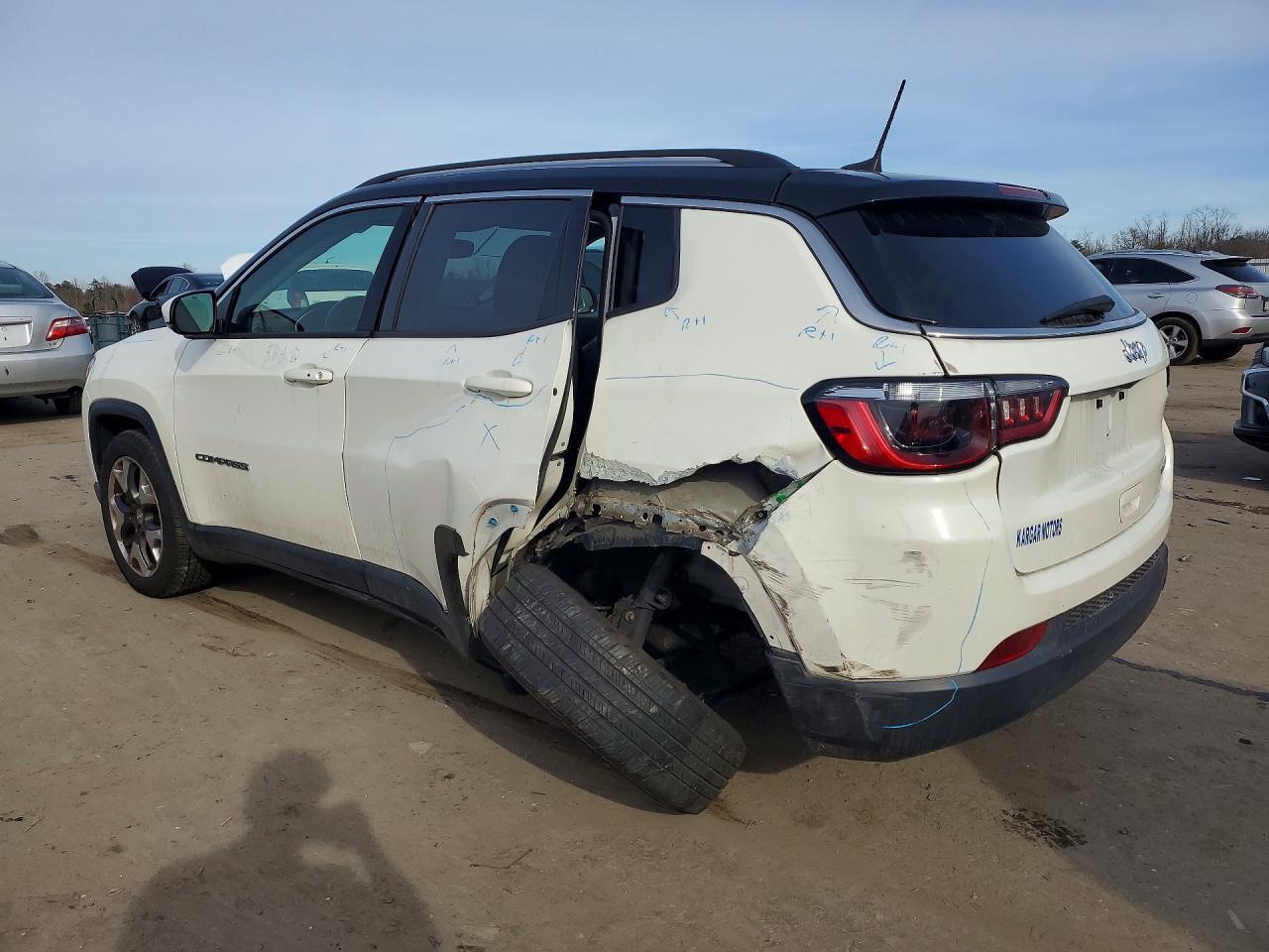 2020 Jeep Compass Limited - Фото 2