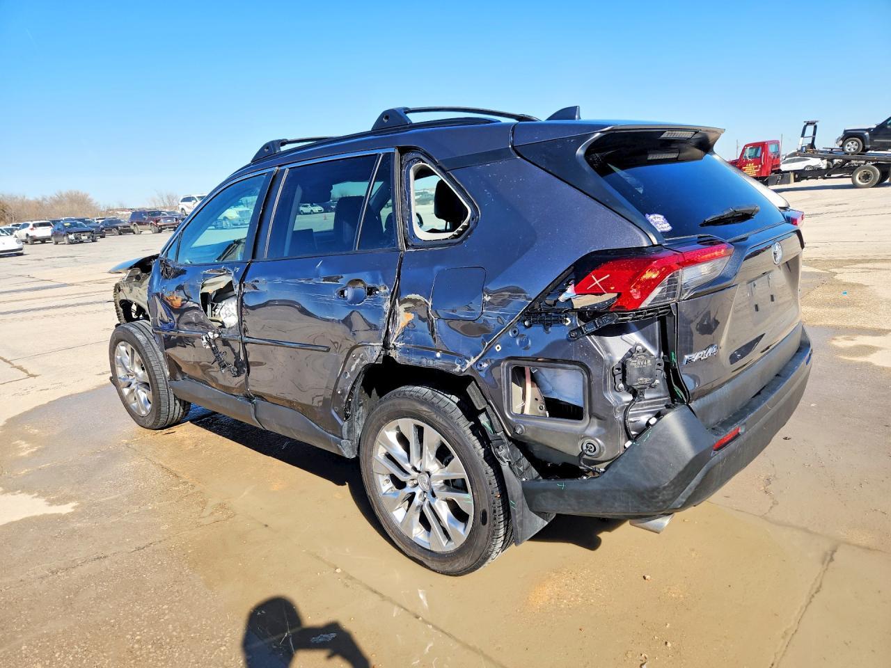 2024 Toyota Rav4 Xle Premium - Фото 2