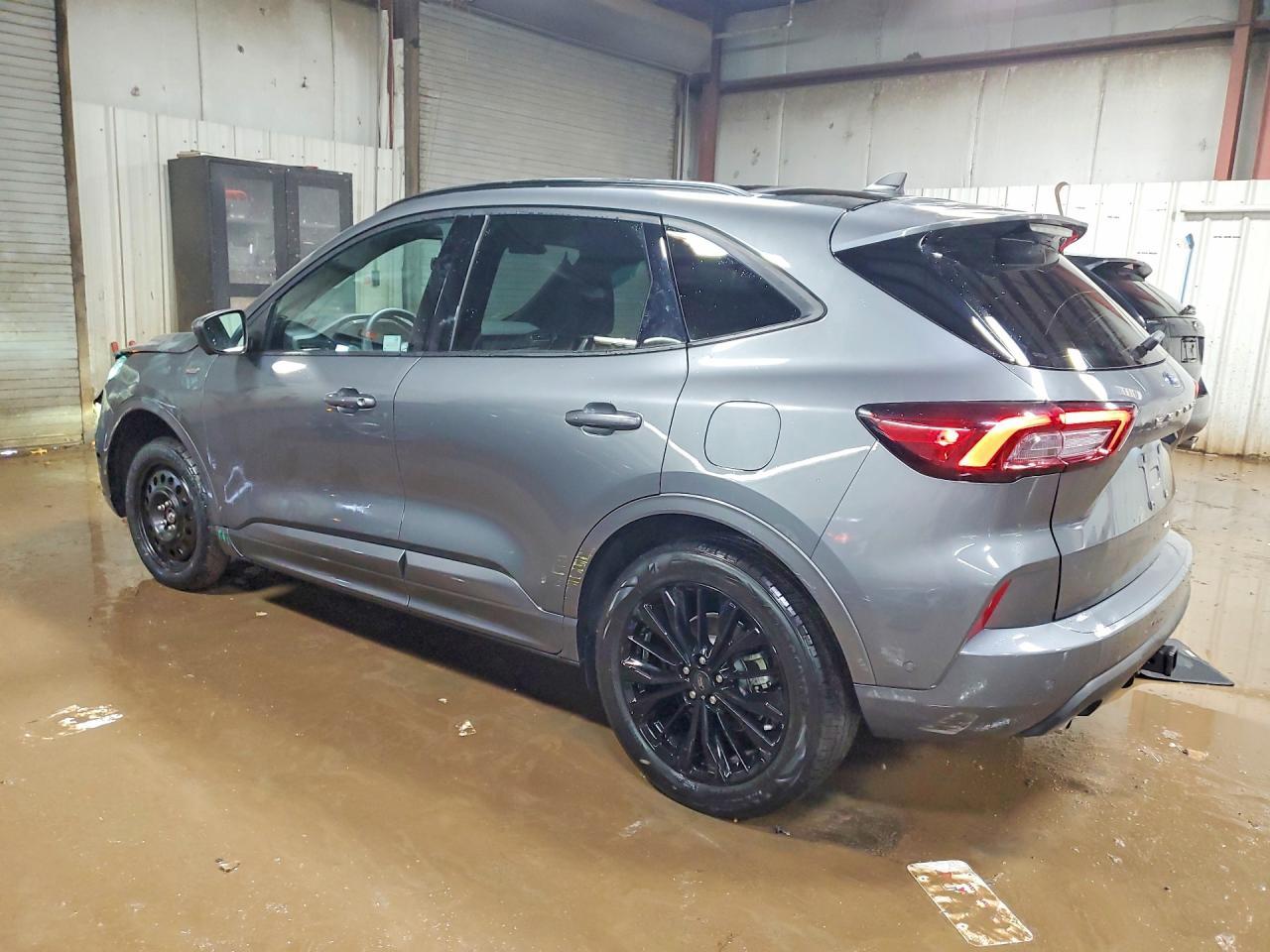 2024 Ford Escape St Line Elite - Фото 2