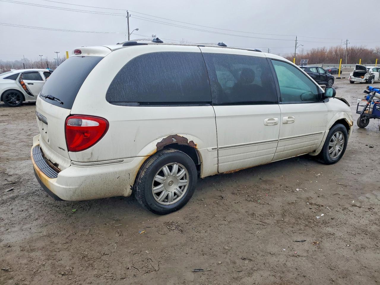 2006 Chrysler Town & Country Limited - Фото 3