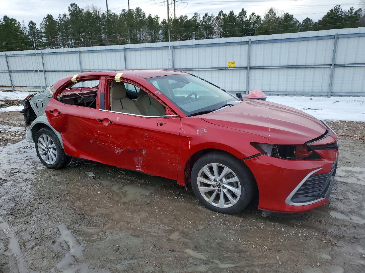 2023 Toyota Camry Le - Image 4