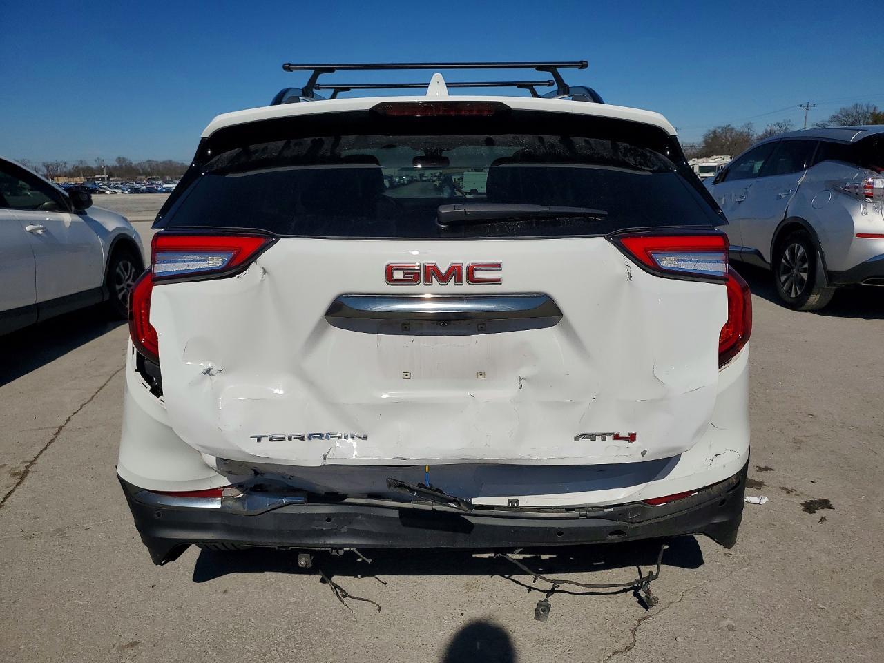 2022 GMC Terrain At4 - Фото 6