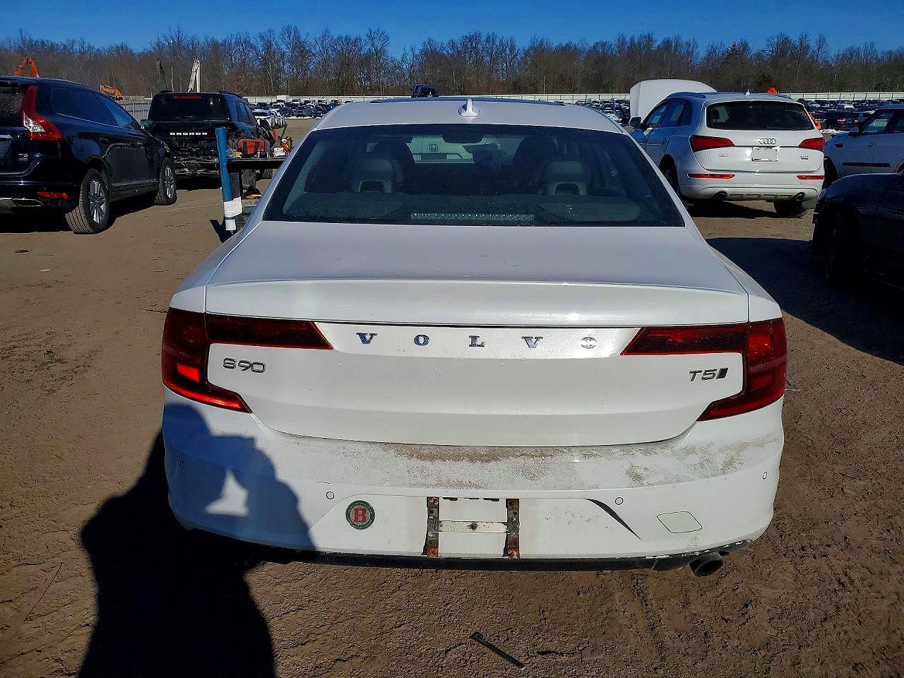 2018 Volvo S90 T5 Momentum - Фото 6