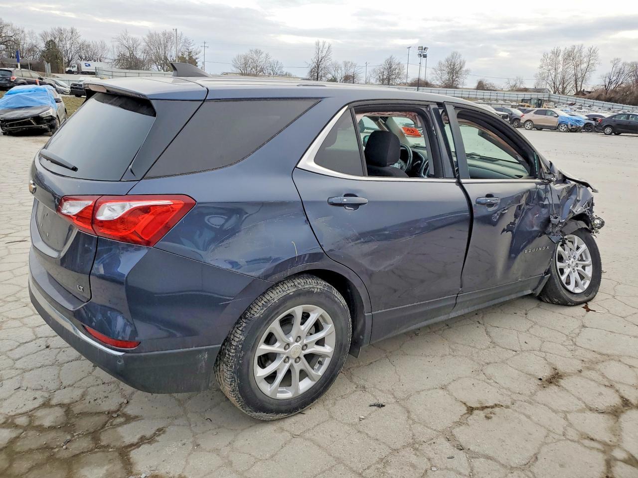 2018 Chevrolet Equinox Lt - Фото 3