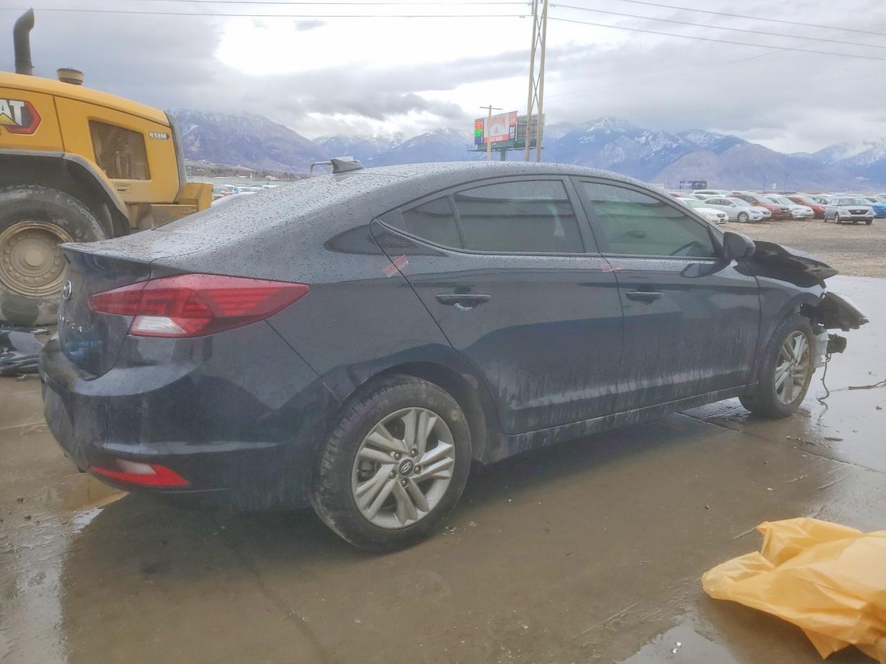 2020 Hyundai Elantra Sel - Фото 3